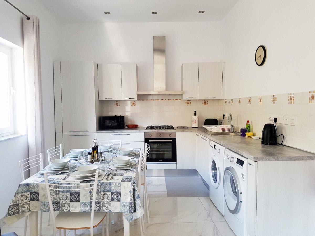 Ac1- Prime Location 3 Bedroom Apt In St.Julian'S Сент Джулианс Экстерьер фото