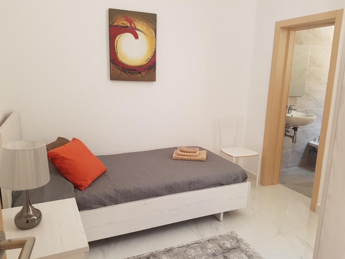 Ac1- Prime Location 3 Bedroom Apt In St.Julian'S Сент Джулианс Экстерьер фото